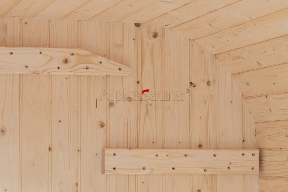 Lumière d’ambiance se reflétant sur un bassin inox de prestige