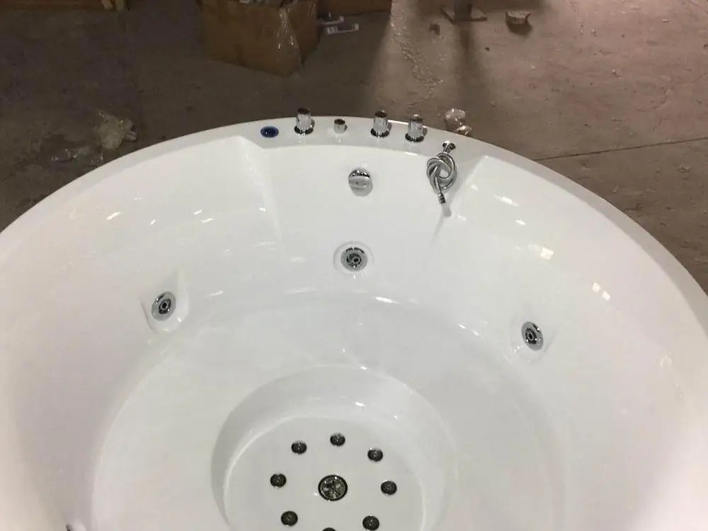 Détail buse hydromassage — jet rotatif haute performance